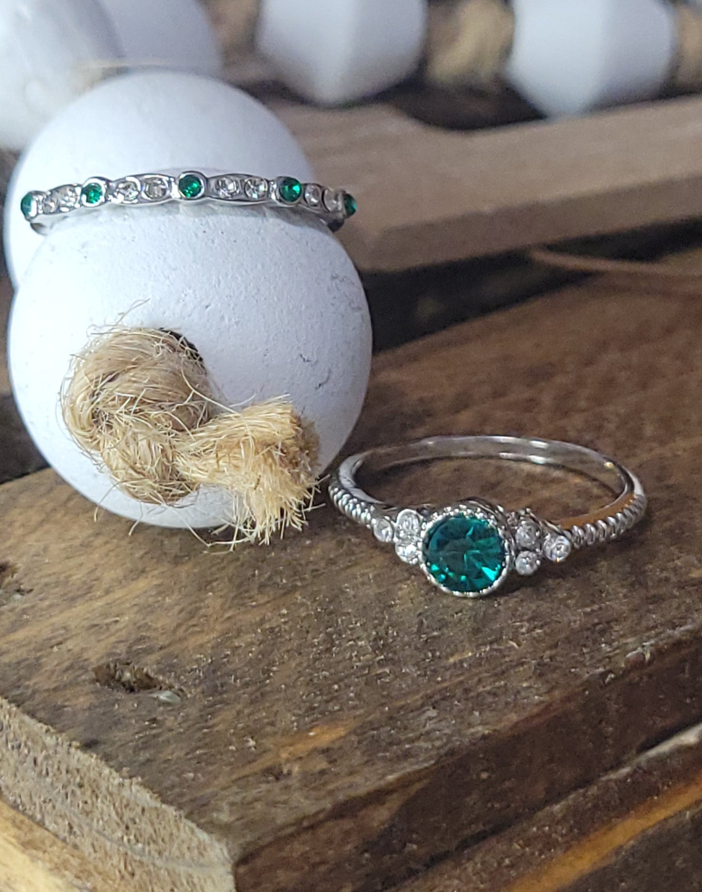 Emerald Green ring set